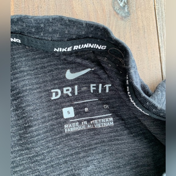Nike Men running dri fit top black - Picture 3 of 3